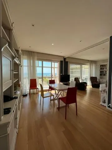 Frontemare Da Michi E2 Apartamento *